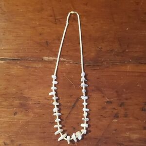 Delicate White Shell Bead Necklace - Women Jewelry